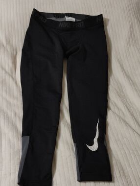 Nike Kids Black Cropped Leggings with White Swoosh